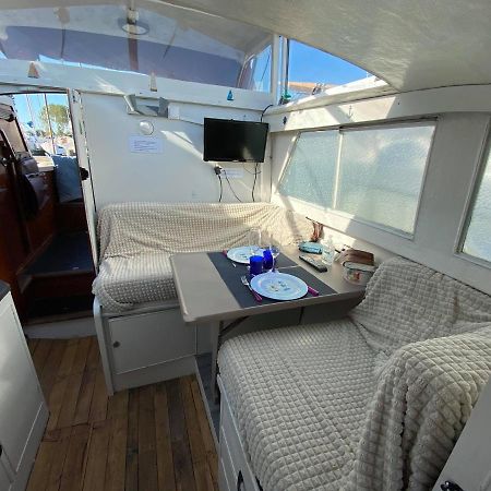 Bateau L'Etoile, Romantique, Apaisant, Ideal Pour Un Couple Ouistreham Eksteriør bilde