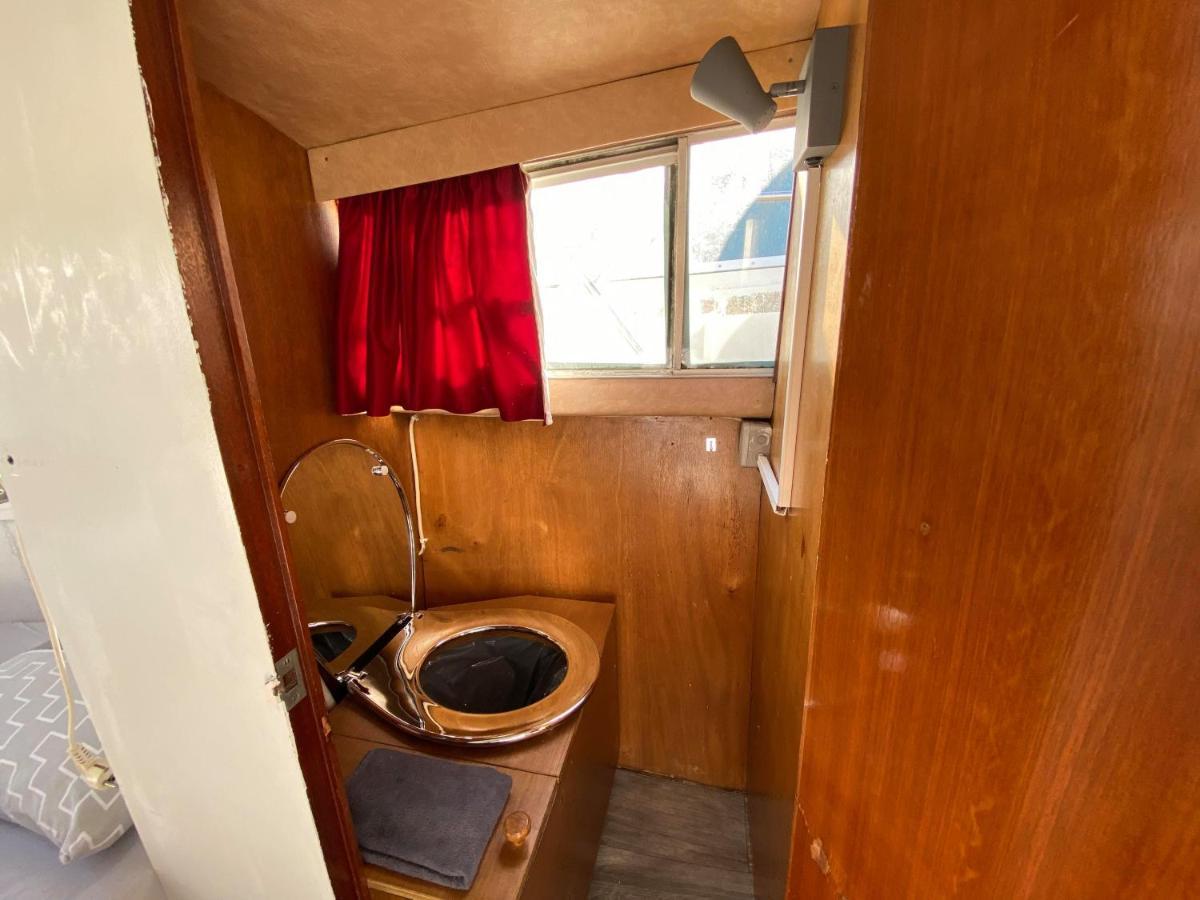 Bateau L'Etoile, Romantique, Apaisant, Ideal Pour Un Couple Ouistreham Eksteriør bilde