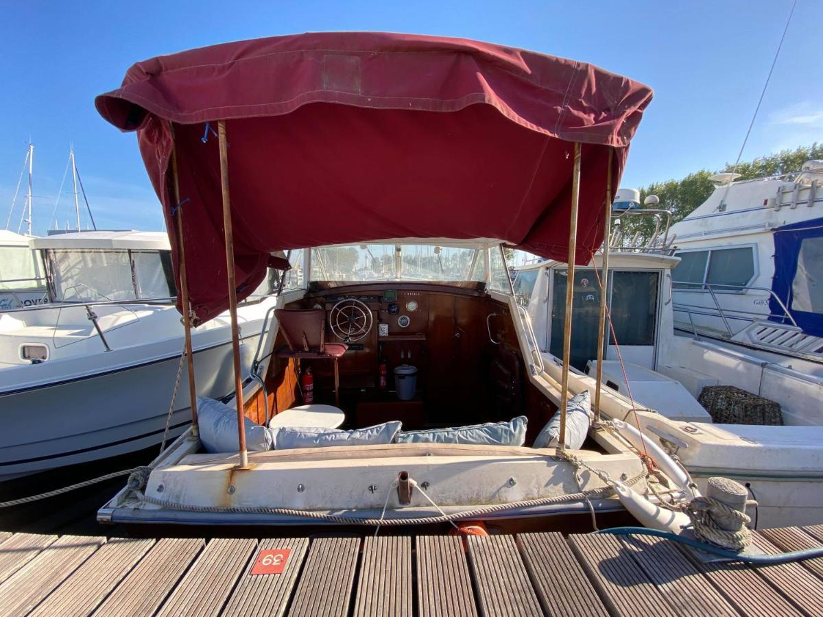 Bateau L'Etoile, Romantique, Apaisant, Ideal Pour Un Couple Ouistreham Eksteriør bilde